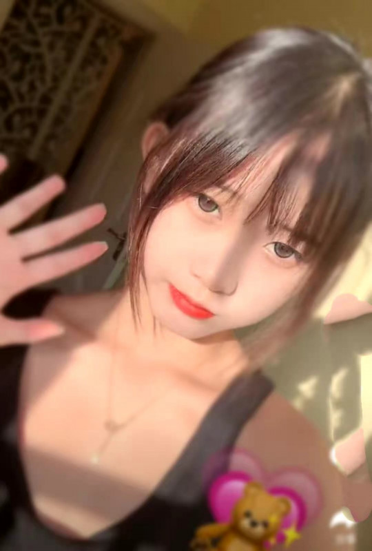 菠萝店长靠谱经济狼友都可以点进来看看